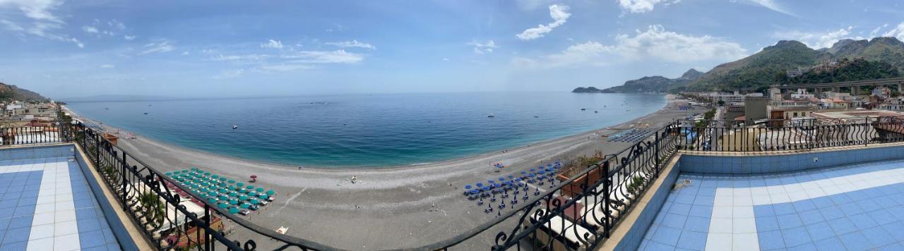 Hotel San Pietro Letojanni Esterno foto